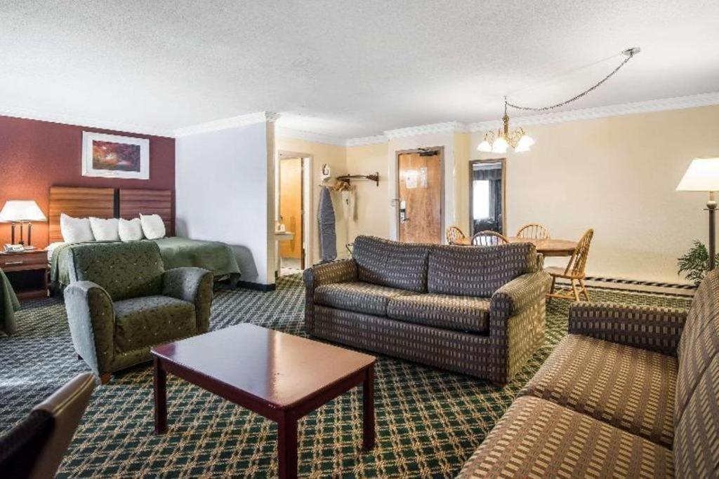 Quality Hotel 3*